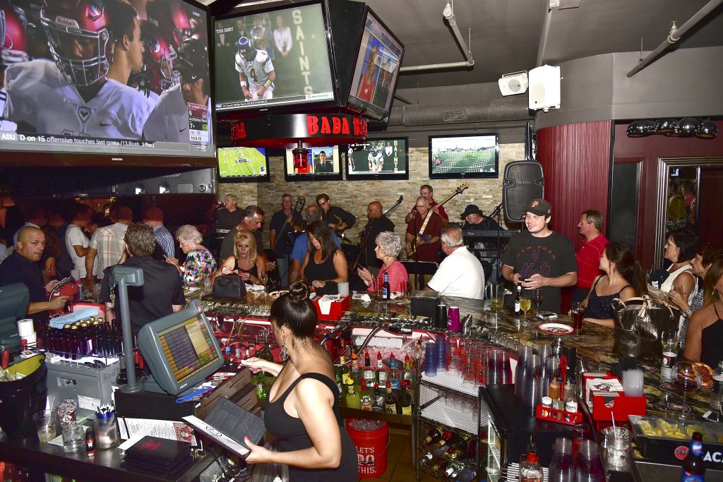 b16_7952 Bada Bing Bar & GrillBada Bing Bar & Grill